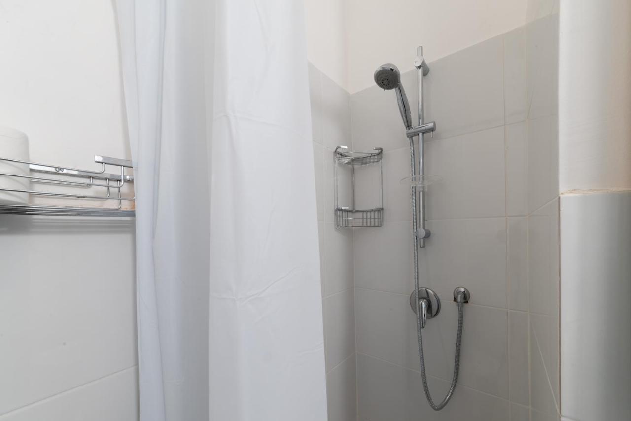 Appartamento Maddalena Alto - Affitti Brevi Italia Génova Exterior foto